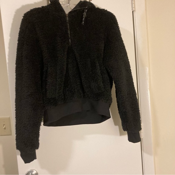 Lululemon Oh So Sherpa Black Half Zip - Picture 3 of 9